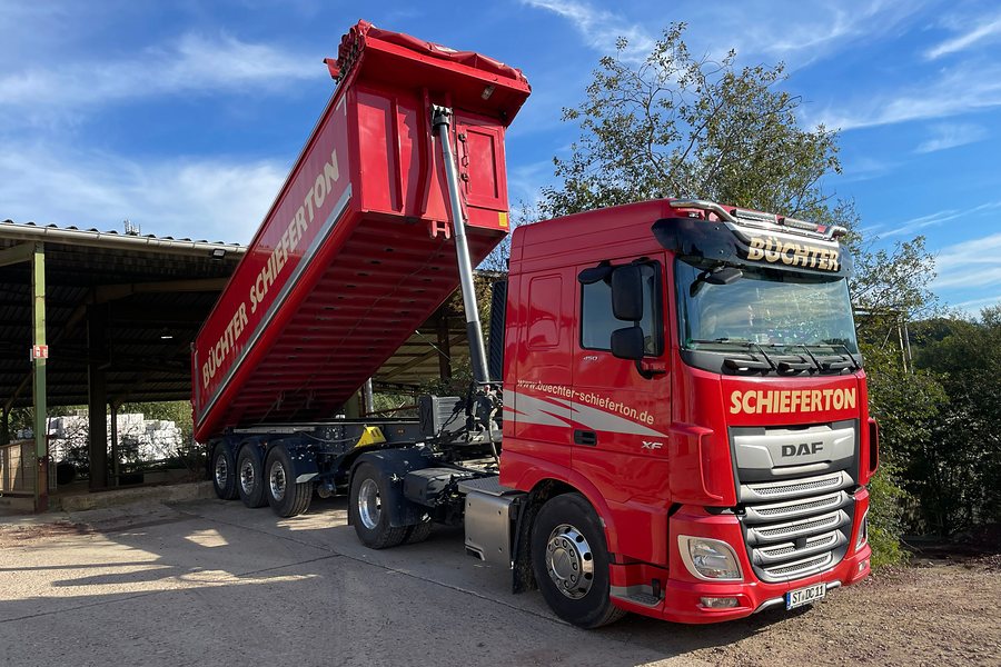 Werksbelieferung mit LKW